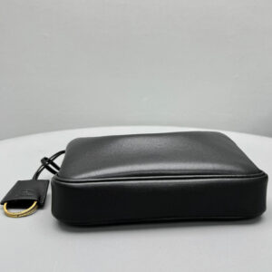 Balenciaga Rodeo Sling Pochette Black